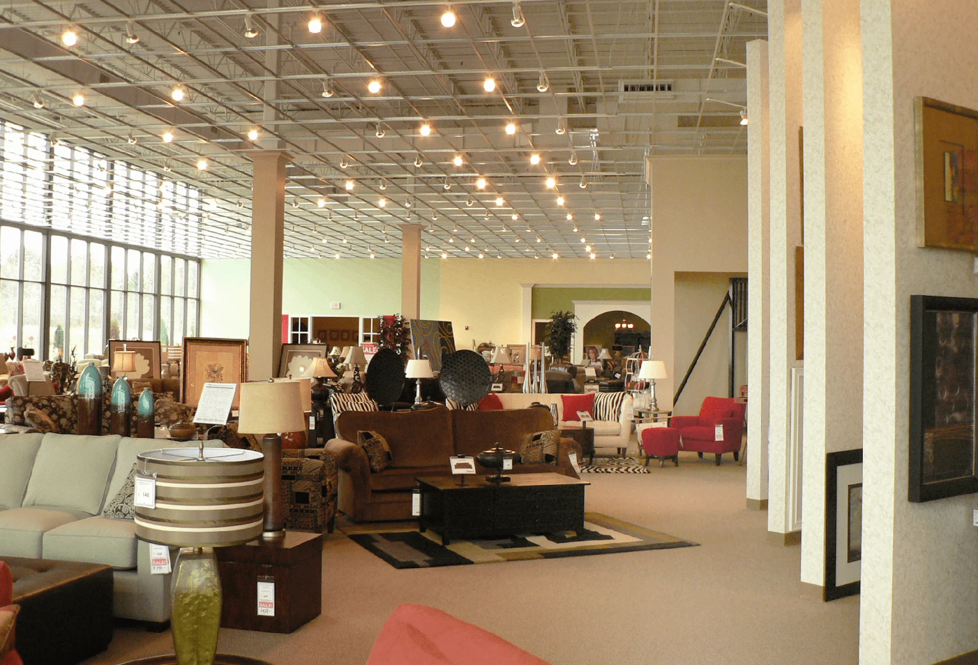 Front-Room-Furnishings-2