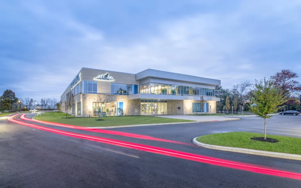 Heartland Bank Corporate Headquarters Image 1 Heartland Bank Corporate Headquarters