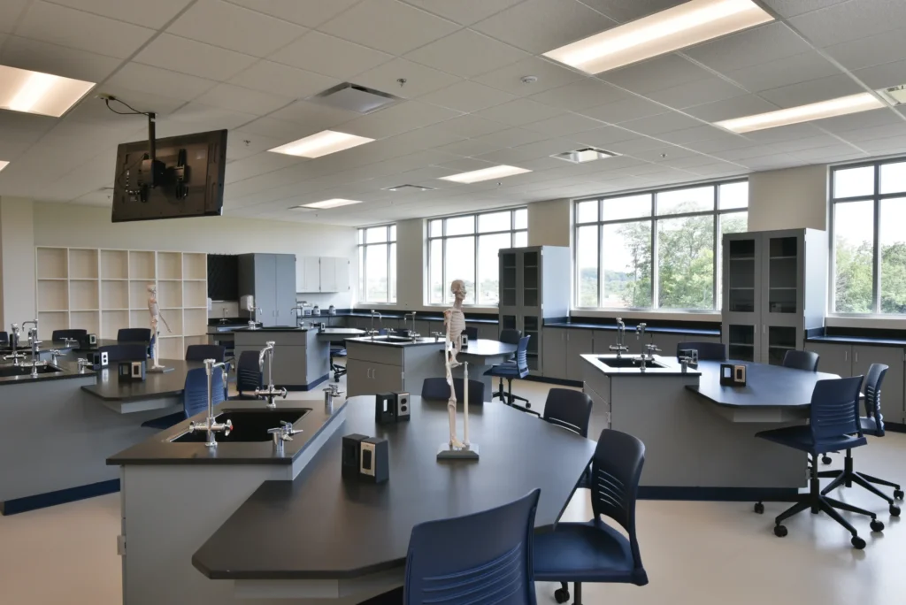 Belmont-Health-Sciences-Center-11