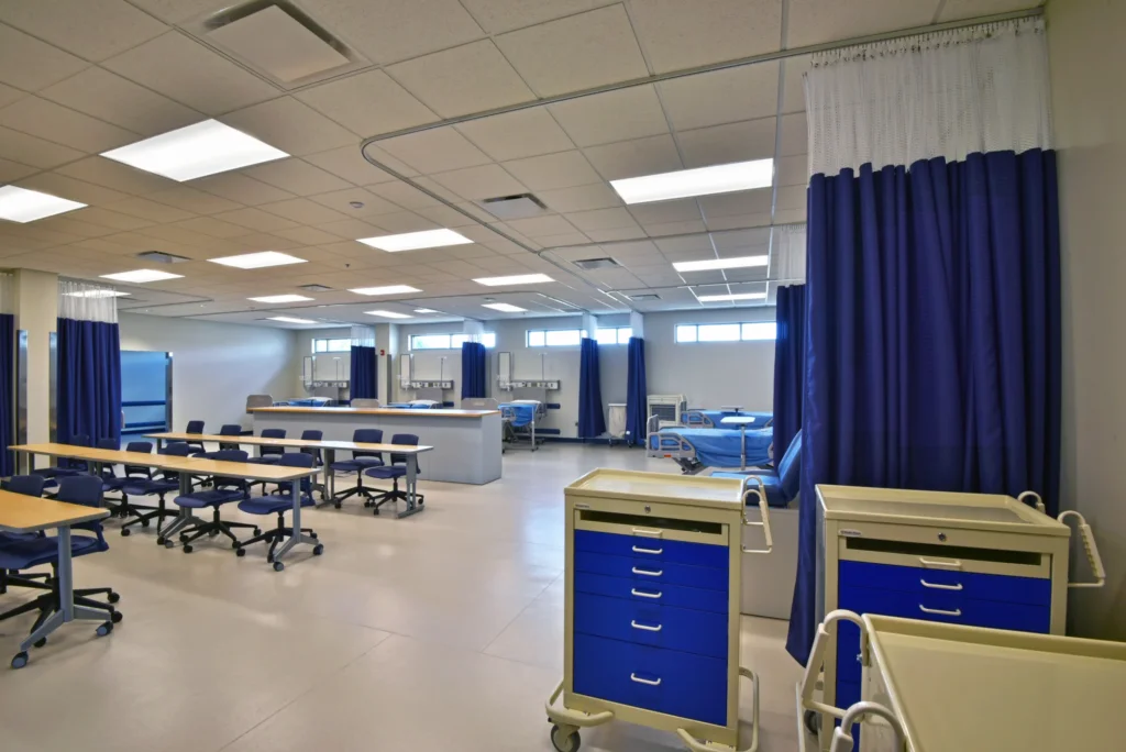 Belmont-Health-Sciences-Center-14