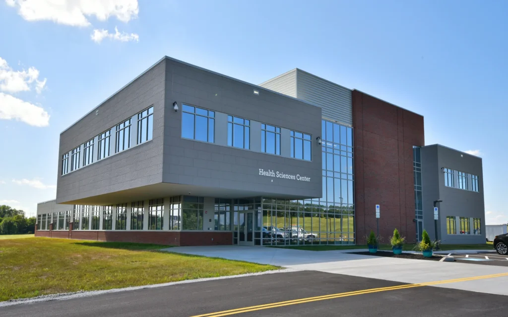 Belmont-Health-Sciences-Center-6