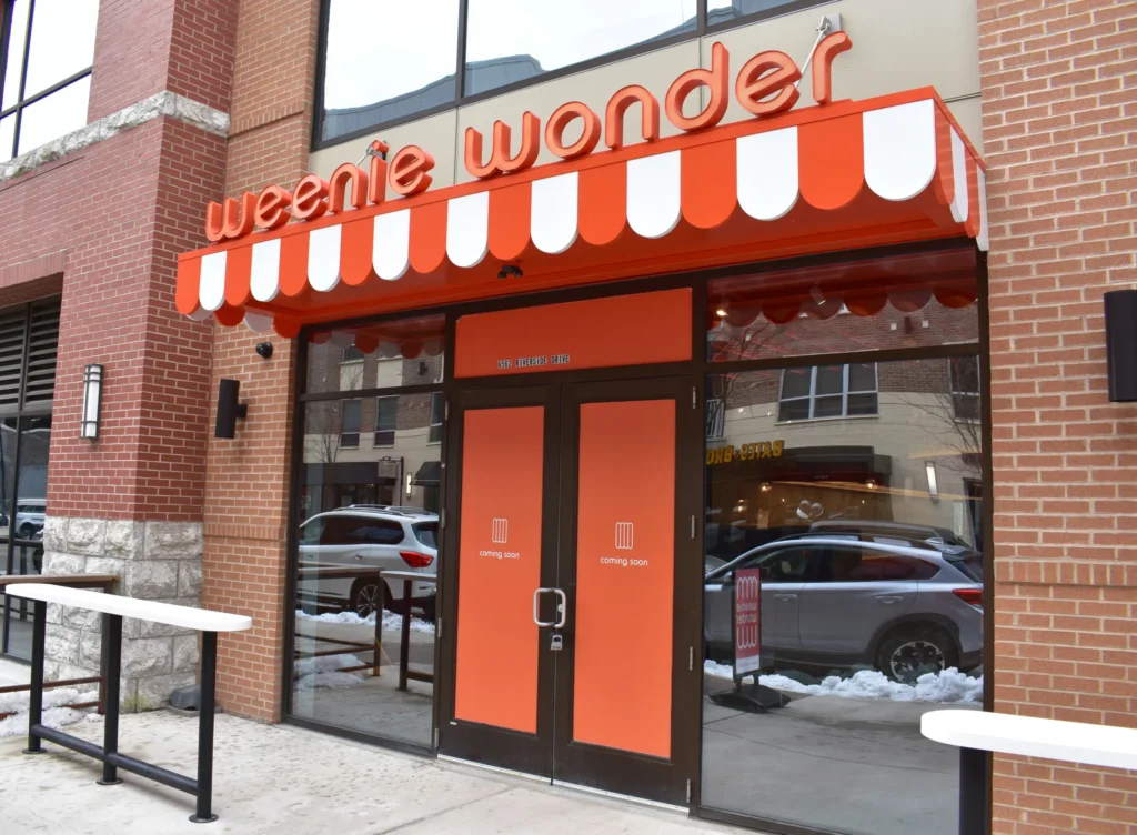 Weenie-Wonder-Multiple-Locations-4